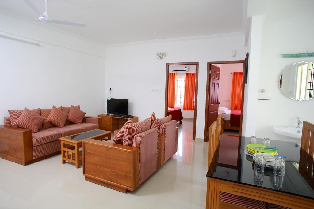 Phils' Residency & Banquets Hotel Kochi Szoba fotó